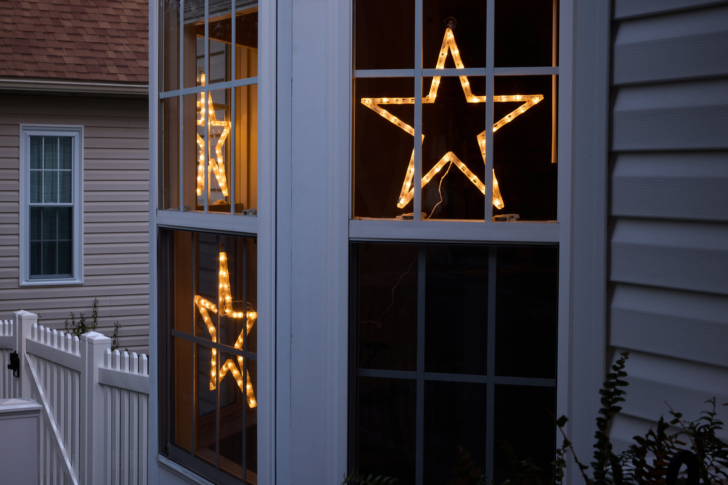 Foldable Stars - Cool White (3 Stars Included) - 120 Total LED Lights - 8 Lighting Modes - 18" Tall